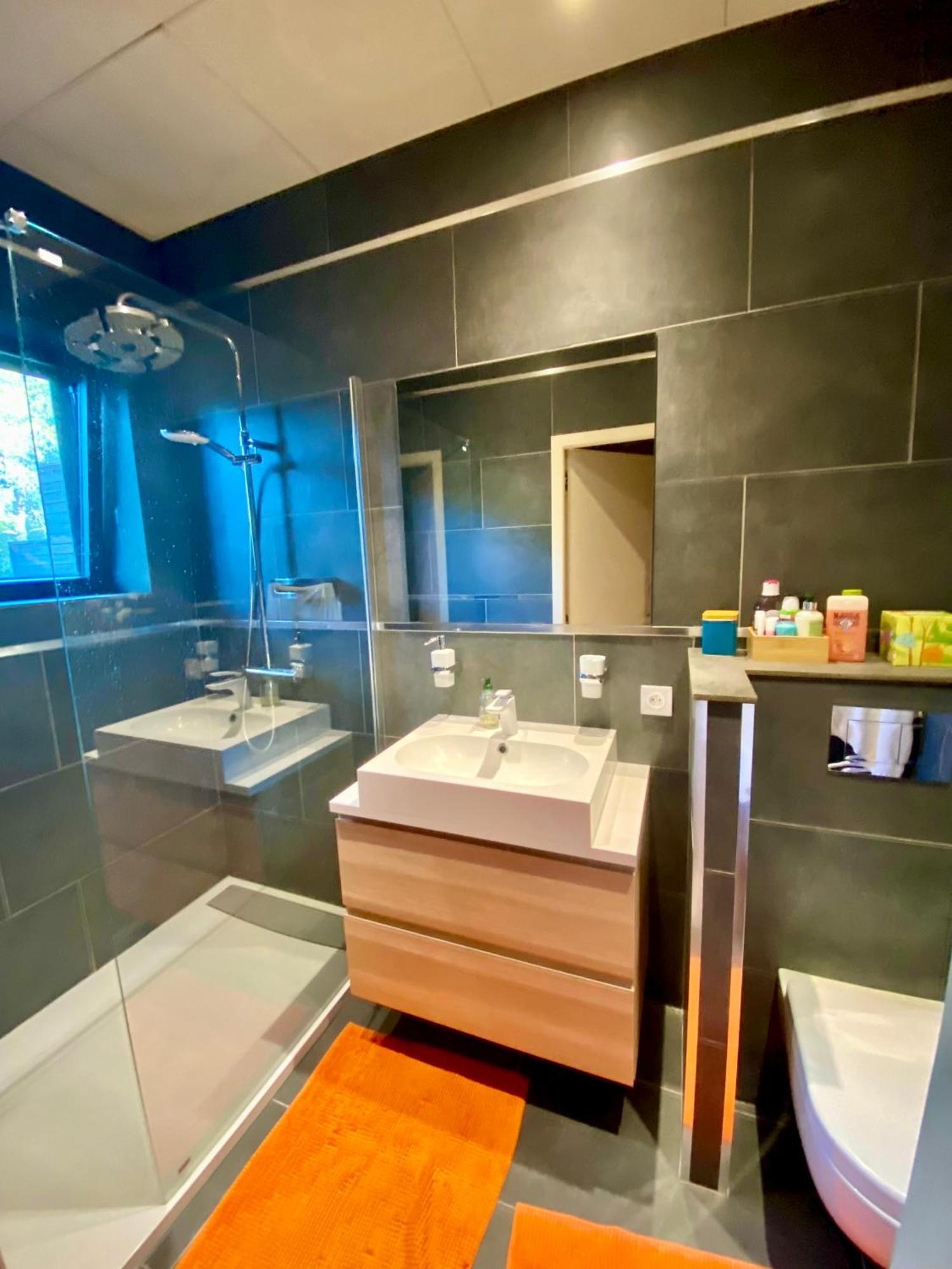 Sweet Lodges Chambre D Hotes Aix En Provence Rognes Exteriör bild
